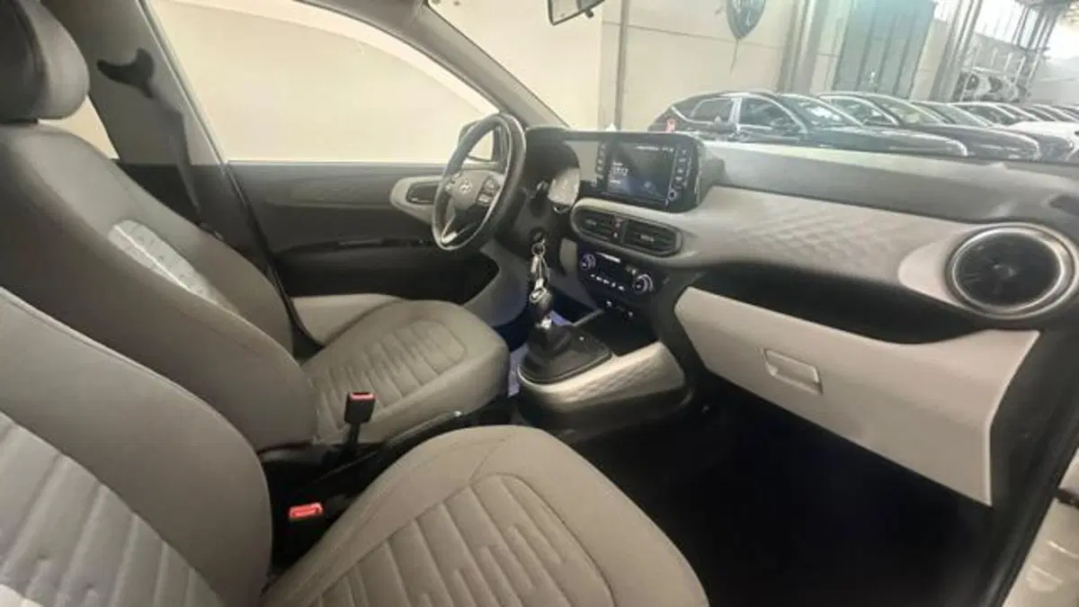 Hyundai i10 usata a Reggio Emilia (12)