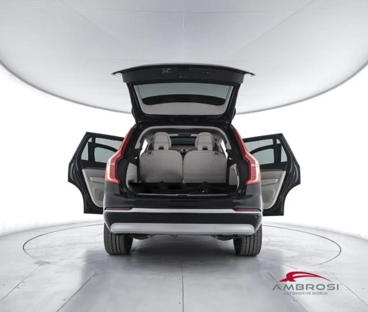 Volvo XC90 usata a Perugia (7)