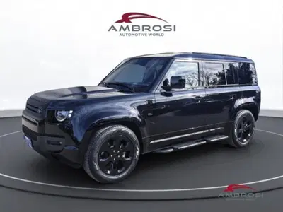 Land Rover Defender 110 3.0D I6 300 CV AWD Auto X-Dynamic SE nuova a Corciano