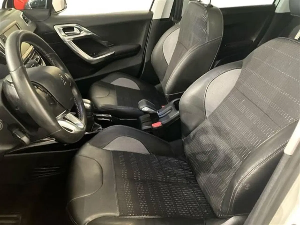 Peugeot 2008 usata a Como (10)