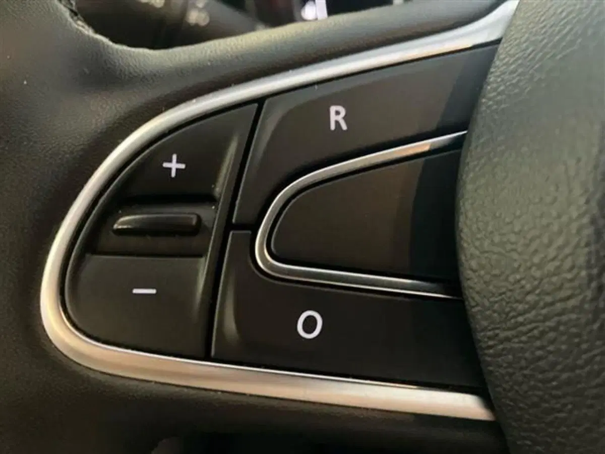 Renault Kadjar usata a Como (17)