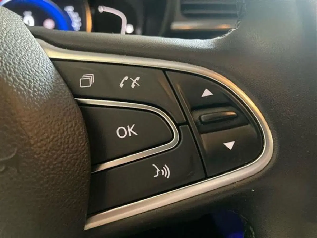 Renault Kadjar usata a Como (18)