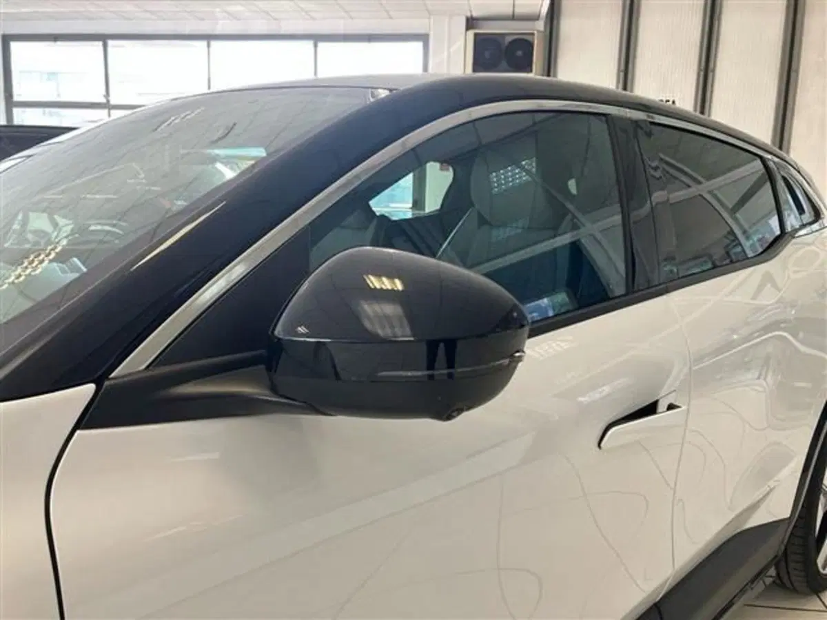 Renault Megane E-Tech Electric usata a Como (19)