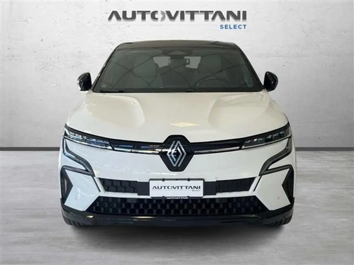 Renault Megane E-Tech Electric usata a Como (2)