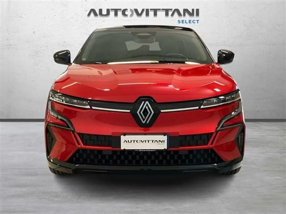 Renault Megane E-Tech Electric usata a Como (2)