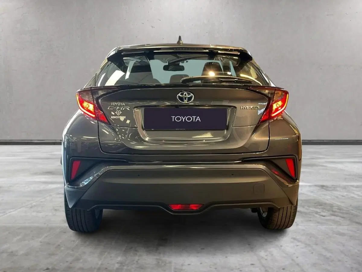 Toyota Toyota C-HR usata a Catanzaro (11)