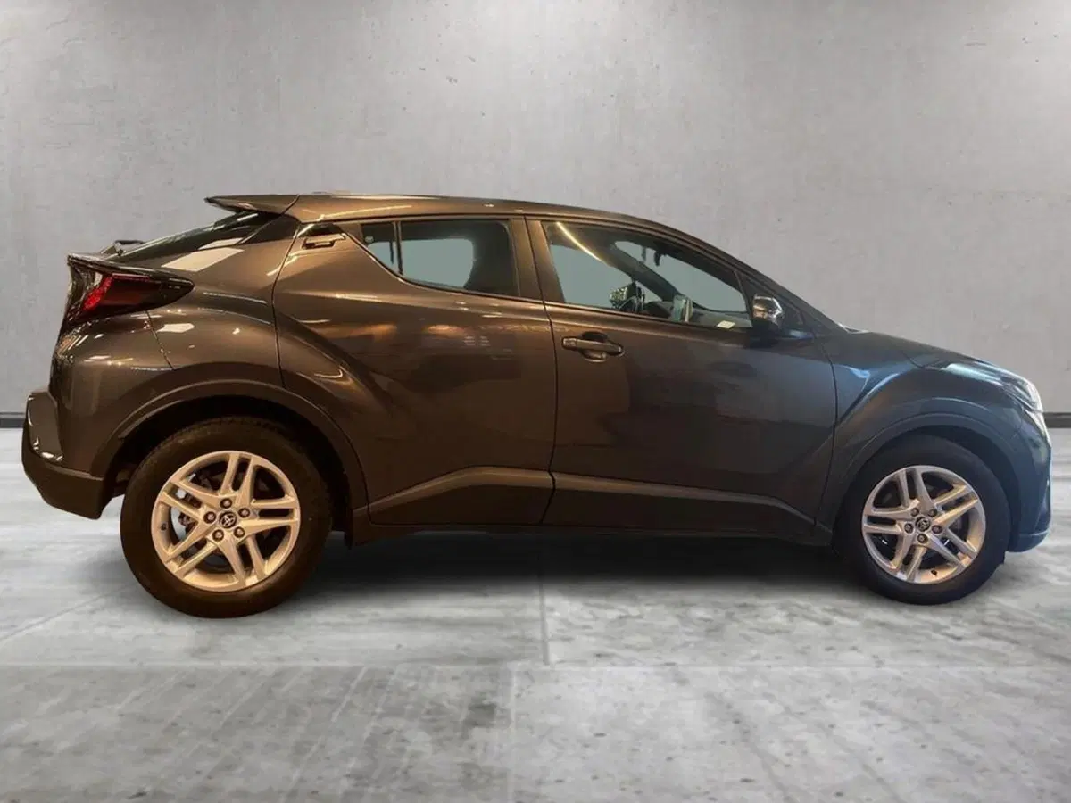 Toyota Toyota C-HR usata a Catanzaro (3)
