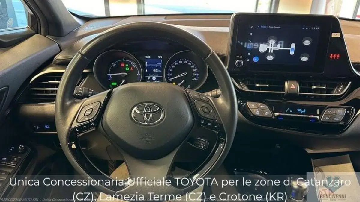 Toyota Toyota C-HR usata a Catanzaro (13)