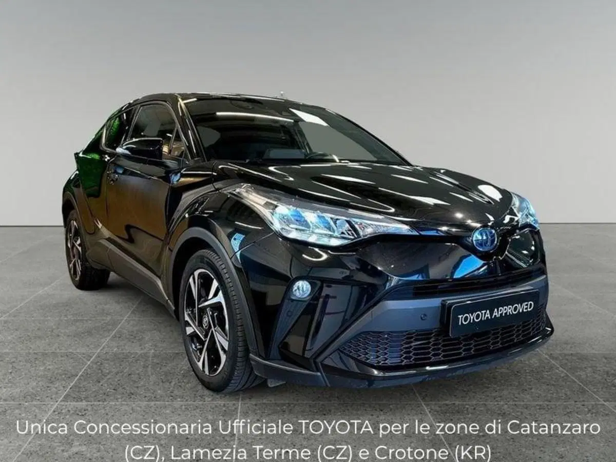 Toyota Toyota C-HR usata a Catanzaro (4)