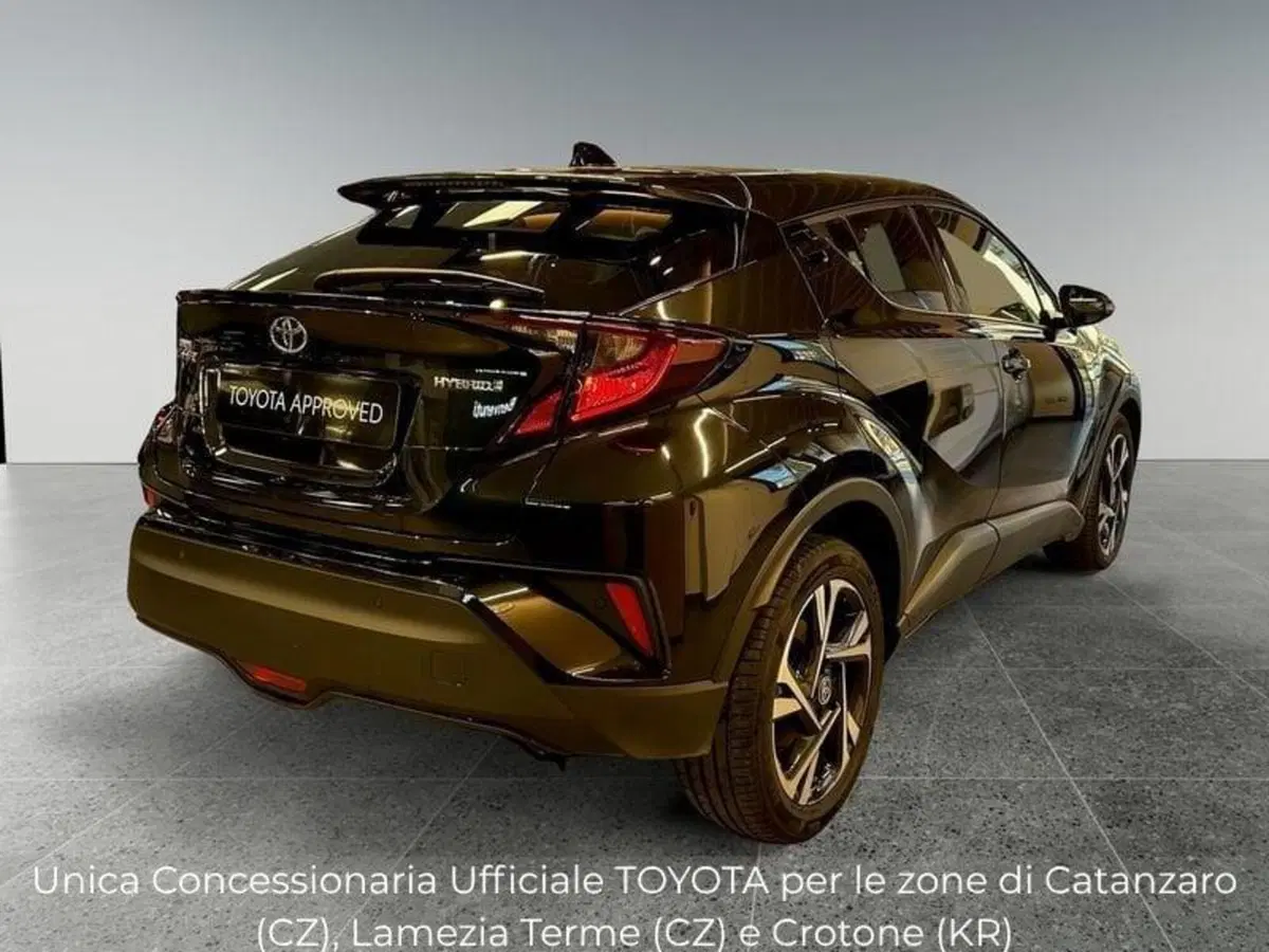 Toyota Toyota C-HR usata a Catanzaro (5)