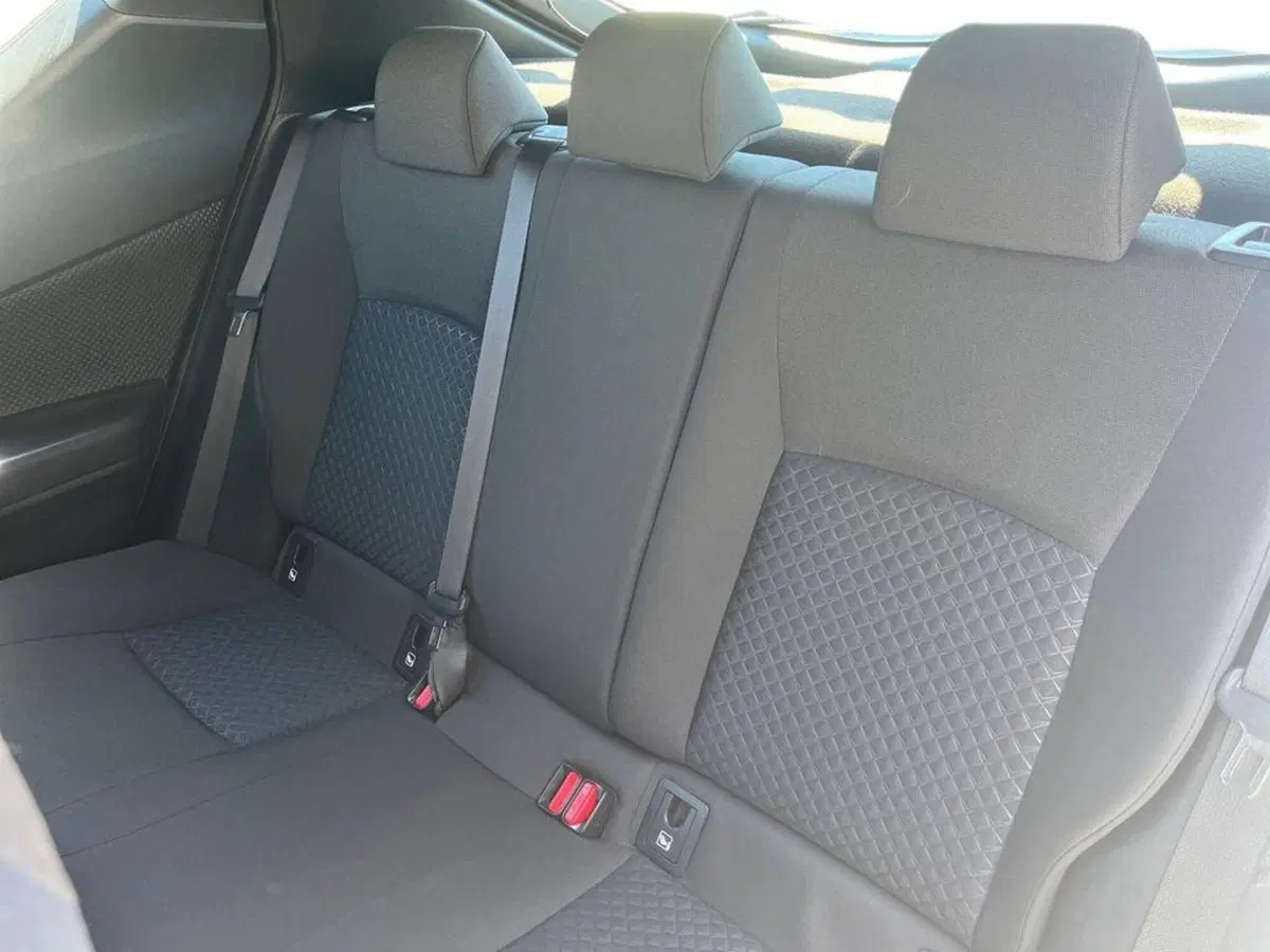 Toyota Toyota C-HR usata a Catanzaro (11)