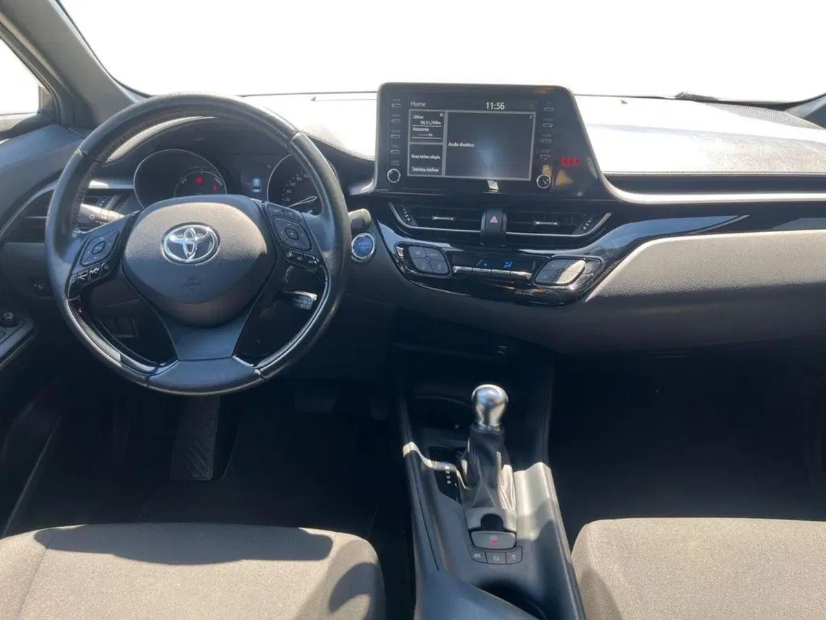 Toyota Toyota C-HR usata a Catanzaro (8)