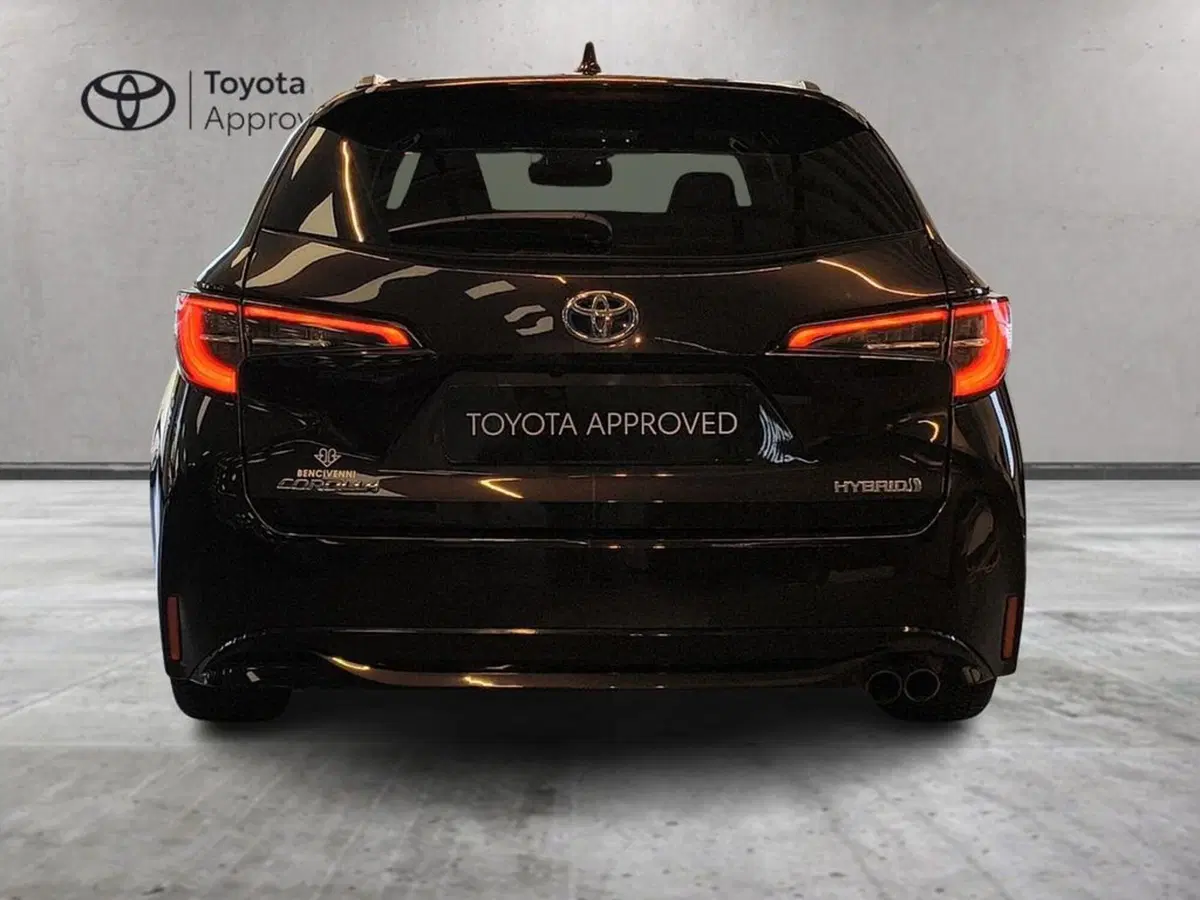 Toyota Corolla Touring Sports usata a Catanzaro (12)