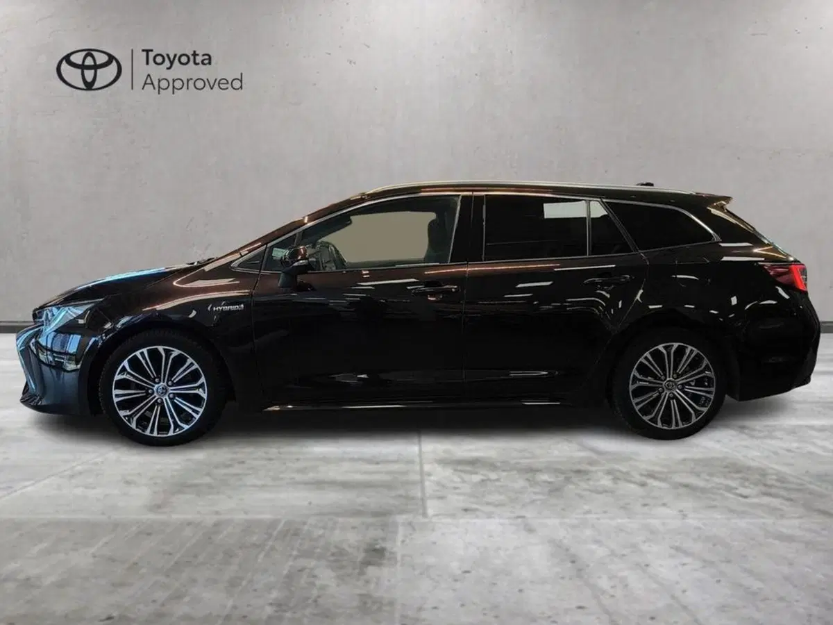 Toyota Corolla Touring Sports usata a Catanzaro (3)