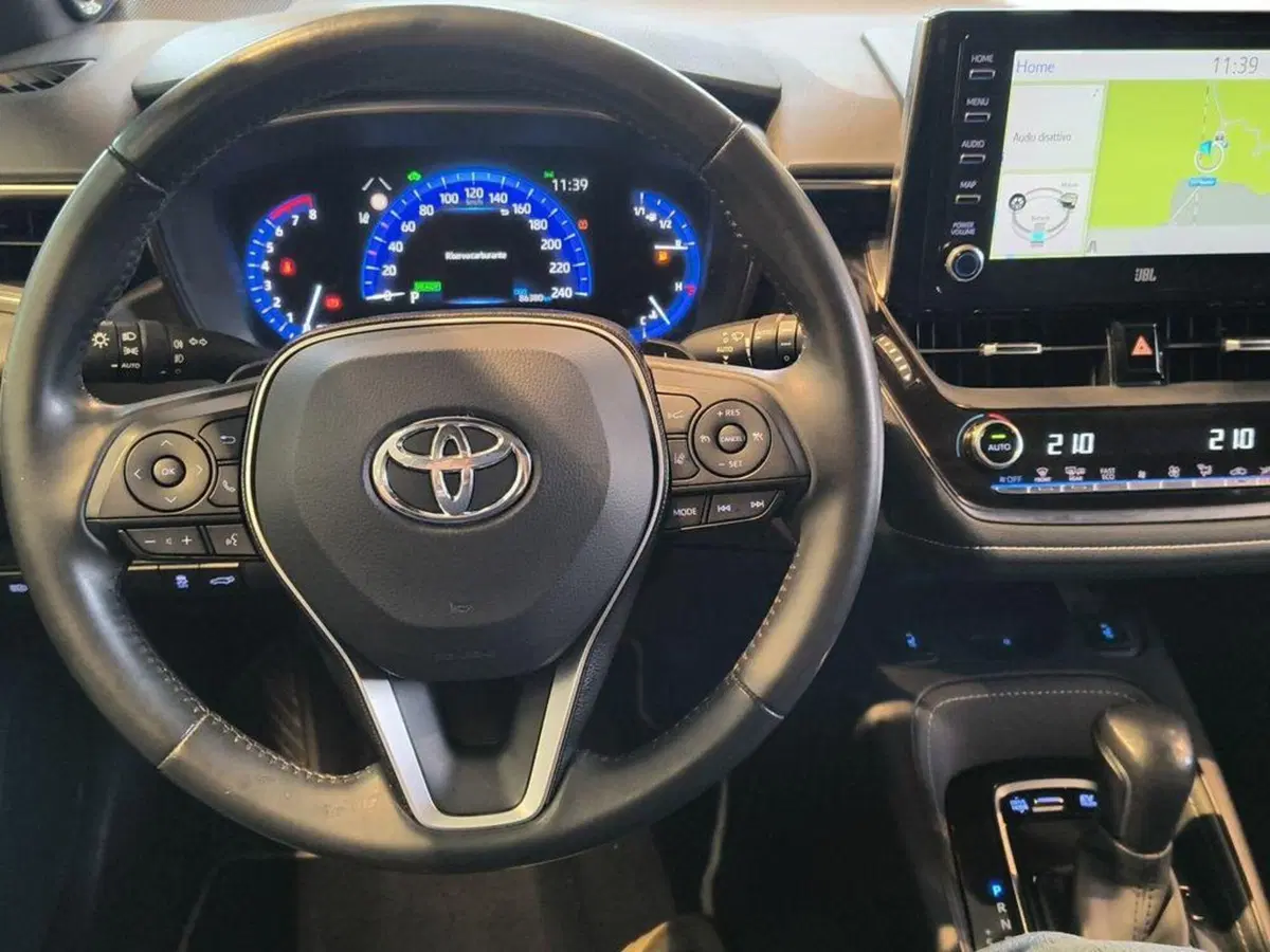 Toyota Corolla Touring Sports usata a Catanzaro (8)
