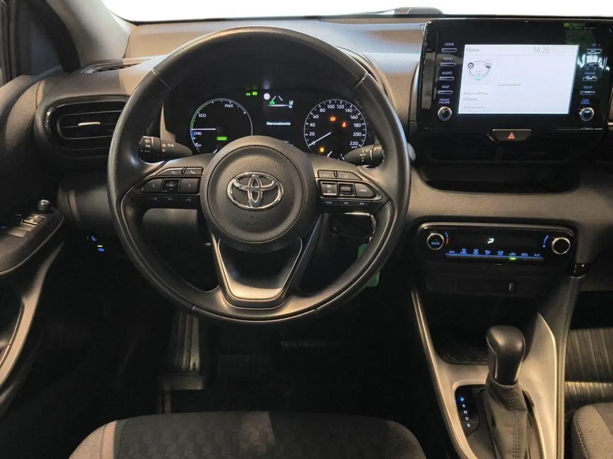 Toyota Yaris usata a Catanzaro (8)