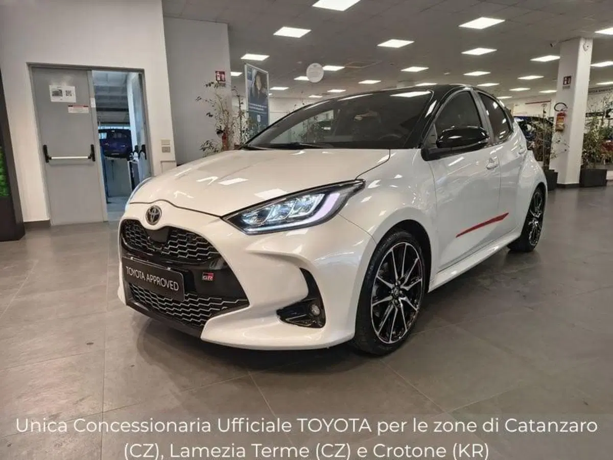 Toyota Yaris Cross usata a Catanzaro