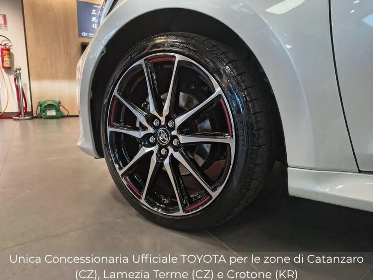 Toyota Yaris Cross usata a Catanzaro (12)