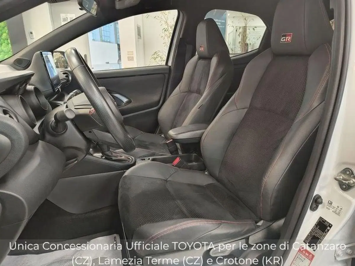 Toyota Yaris Cross usata a Catanzaro (15)