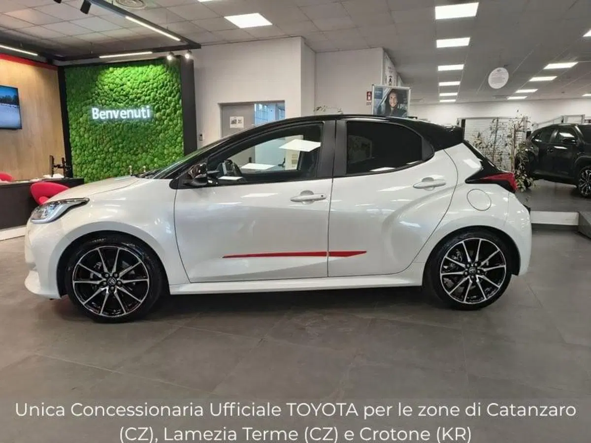 Toyota Yaris Cross usata a Catanzaro (3)