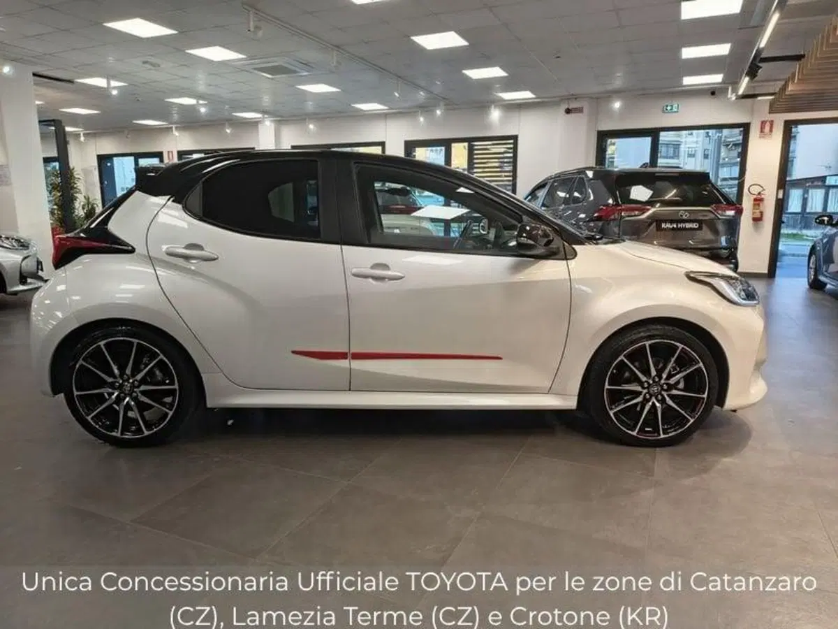 Toyota Yaris Cross usata a Catanzaro (7)