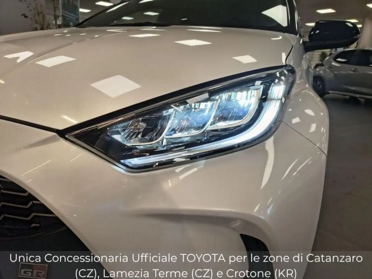 Toyota Yaris Cross usata a Catanzaro (9)