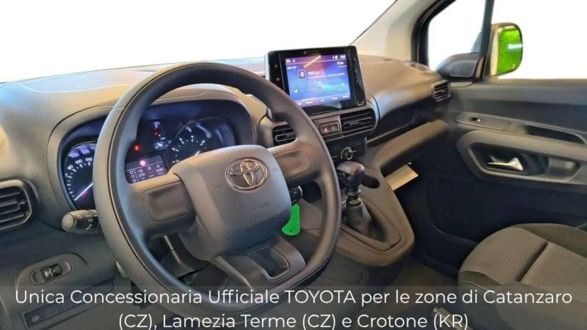 Toyota Proace City Verso usata a Catanzaro (12)