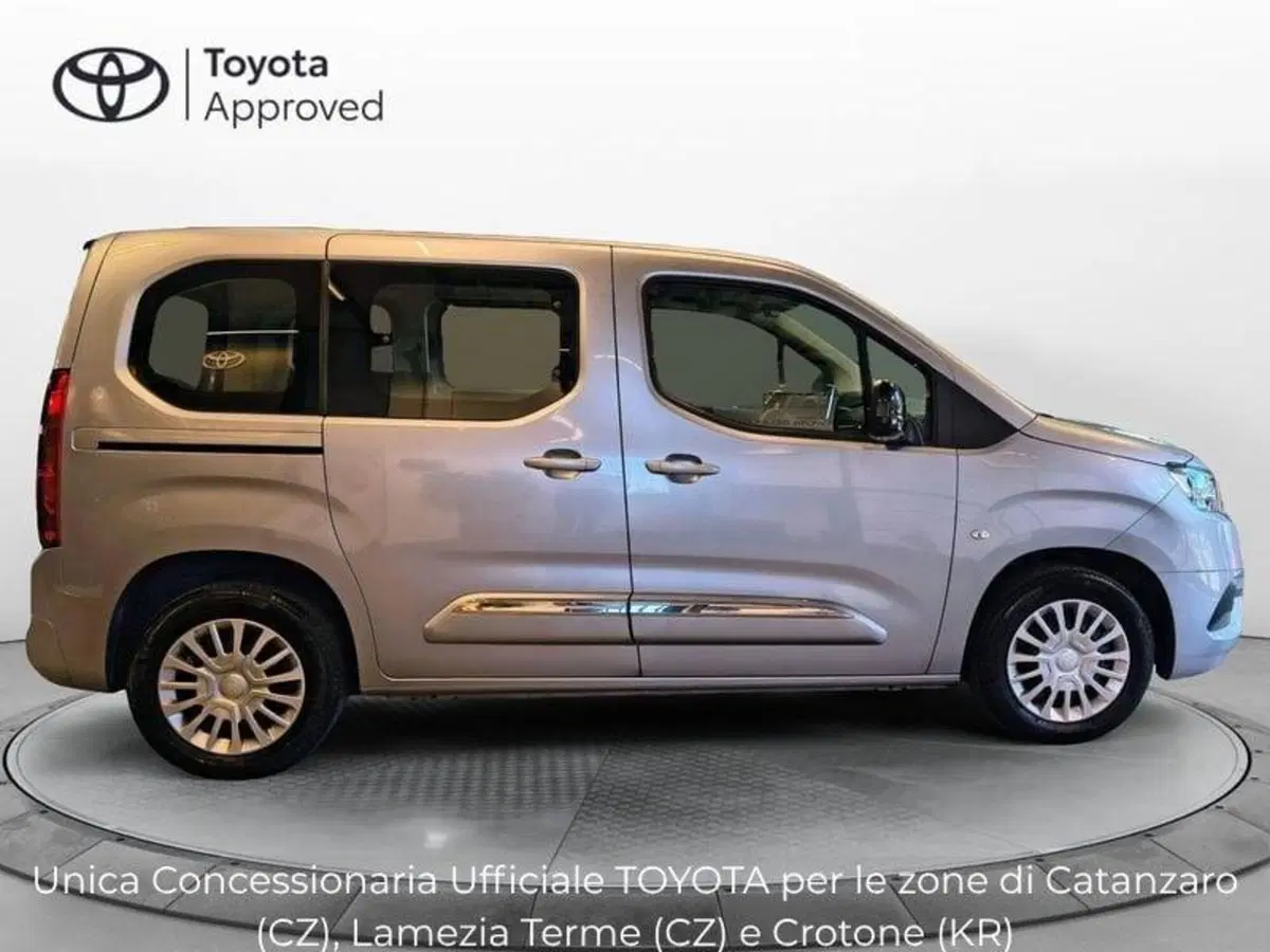 Toyota Proace City Verso usata a Catanzaro (6)