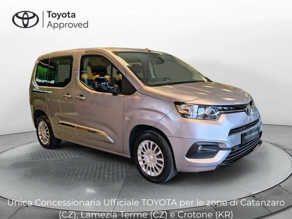 Toyota Proace City Verso usata a Catanzaro (7)