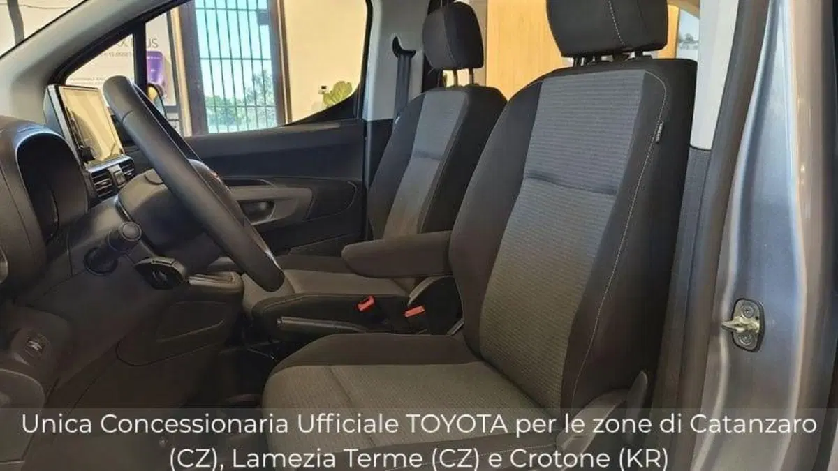 Toyota Proace City Verso usata a Catanzaro (9)