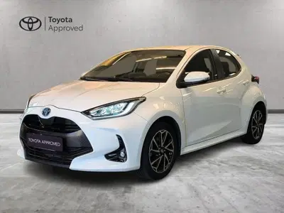 Toyota Yaris 1.5 Hybrid 5 porte Trend del 2022 usata a Catanzaro