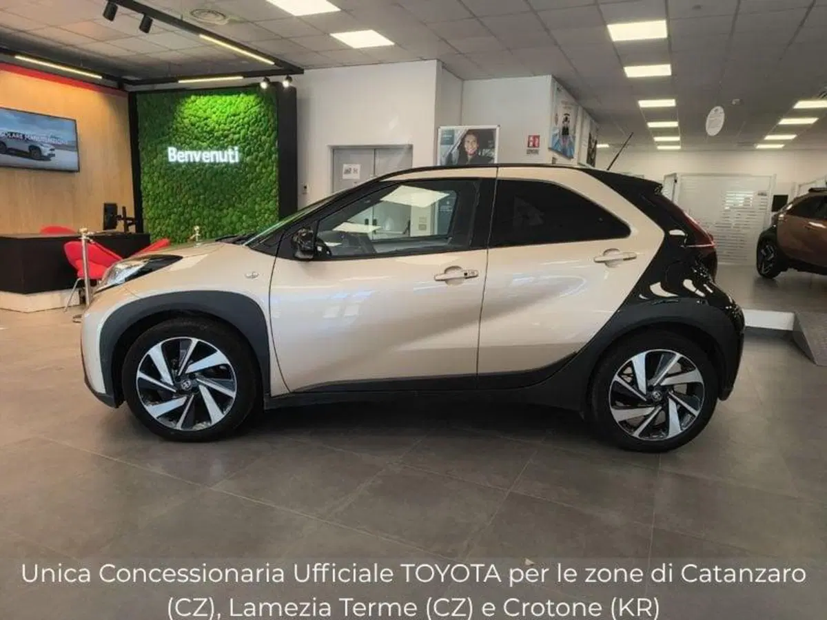 Toyota Aygo X usata a Catanzaro (3)