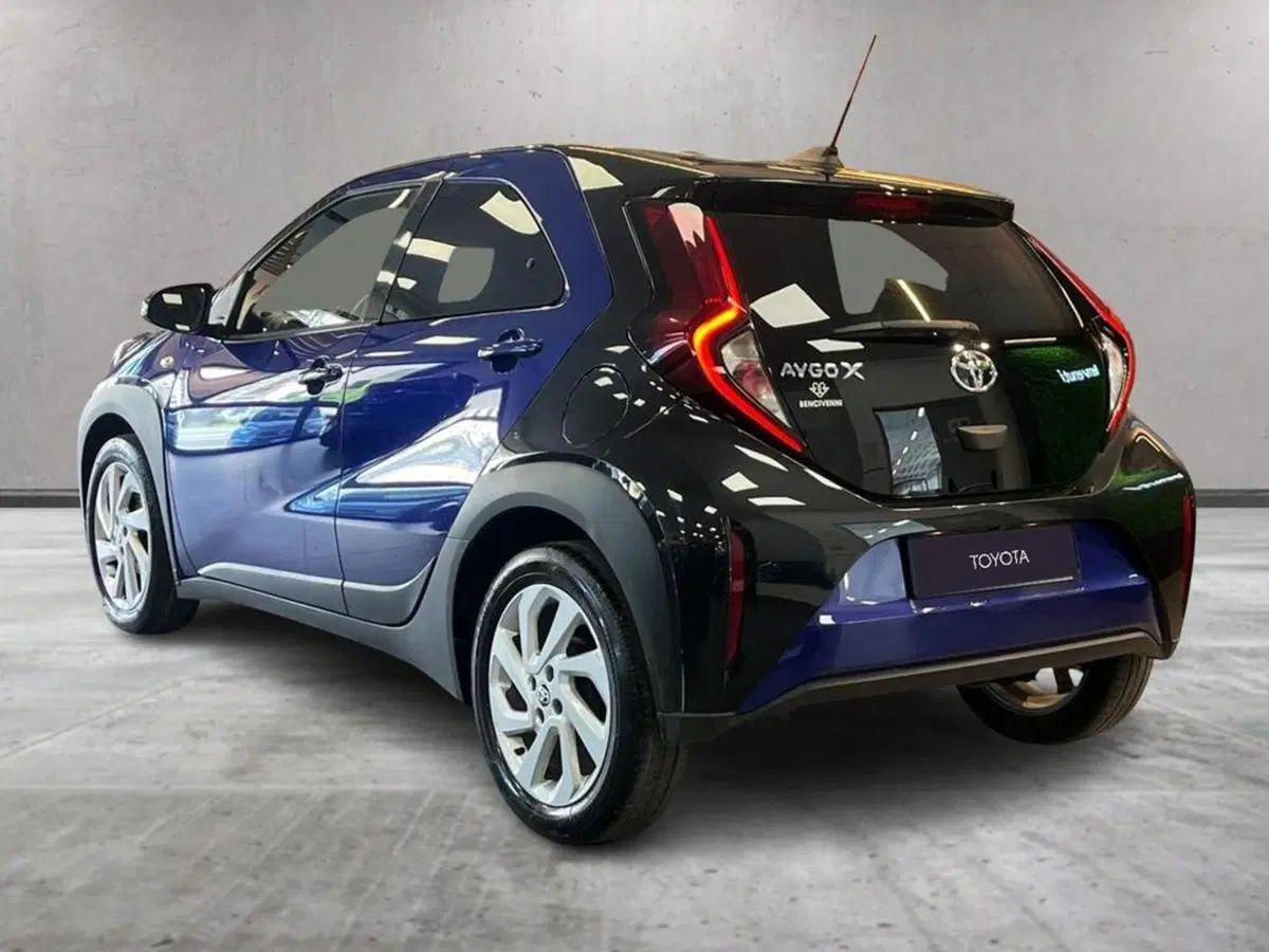 Toyota Aygo X usata a Catanzaro (4)