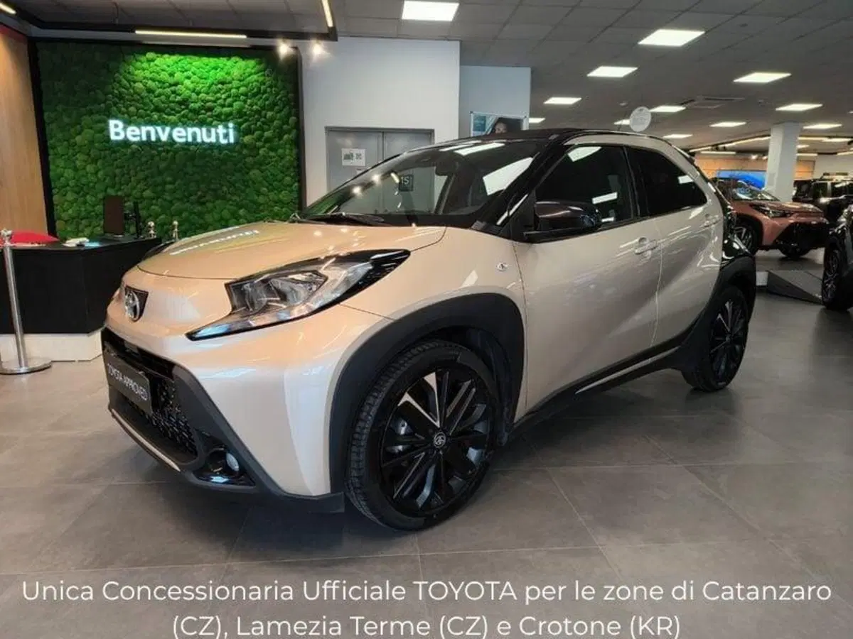 Toyota Aygo X usata a Catanzaro