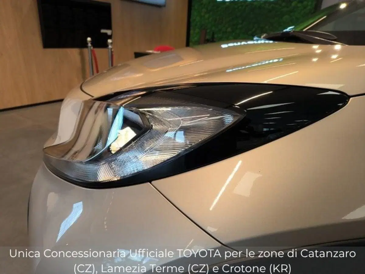 Toyota Aygo X usata a Catanzaro (13)