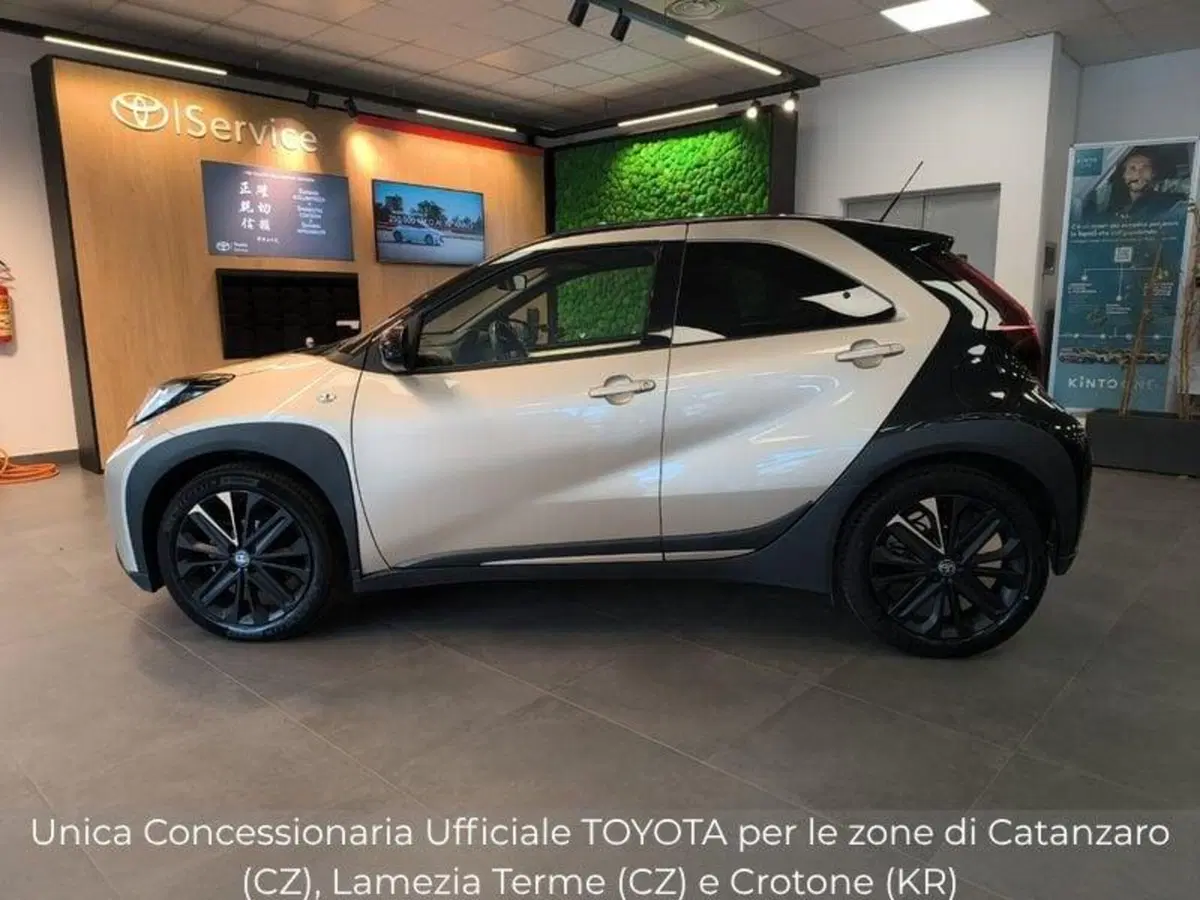 Toyota Aygo X usata a Catanzaro (3)