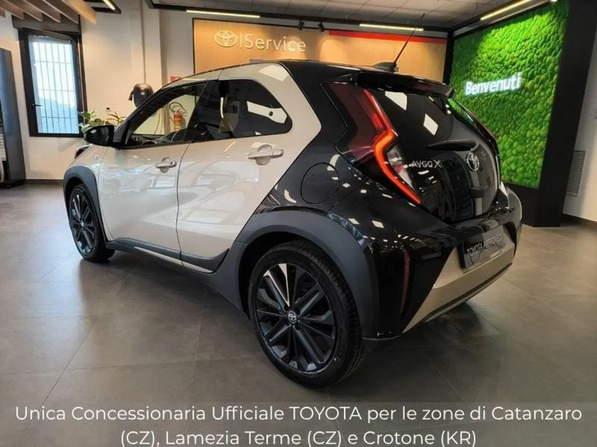Toyota Aygo X usata a Catanzaro (4)