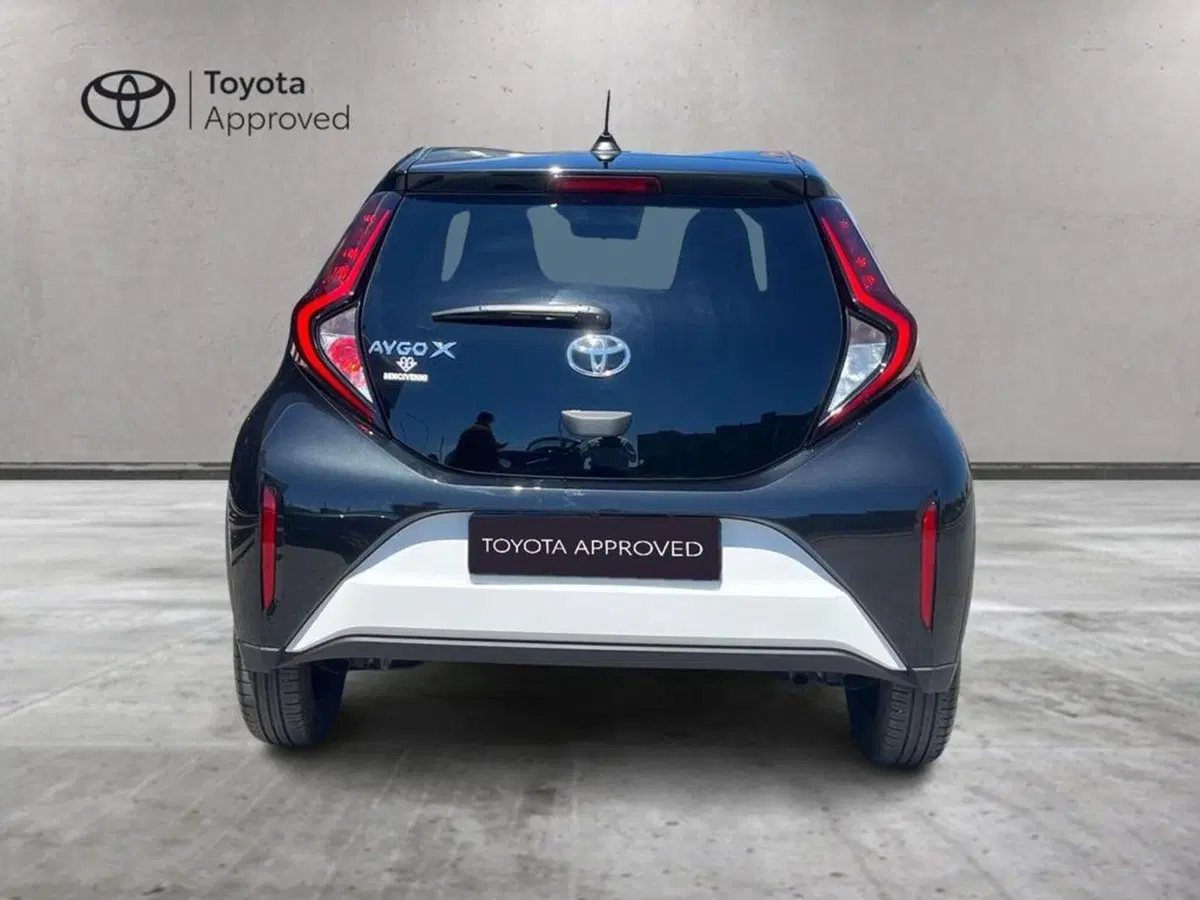 Toyota Aygo X usata a Catanzaro (12)