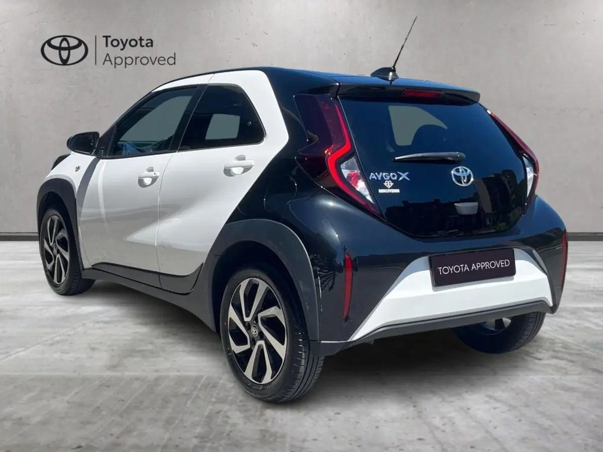 Toyota Aygo X usata a Catanzaro (5)