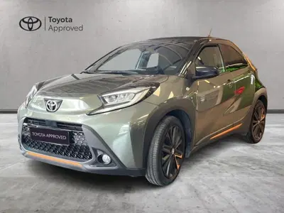 Toyota Aygo X 1.0 Lounge Air 72cv s-cvt del 2022 usata a Catanzaro