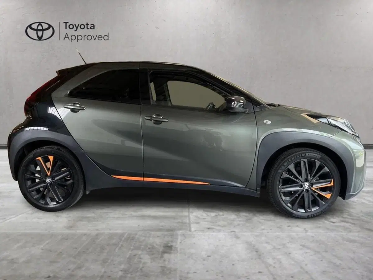 Toyota Aygo X usata a Catanzaro (4)