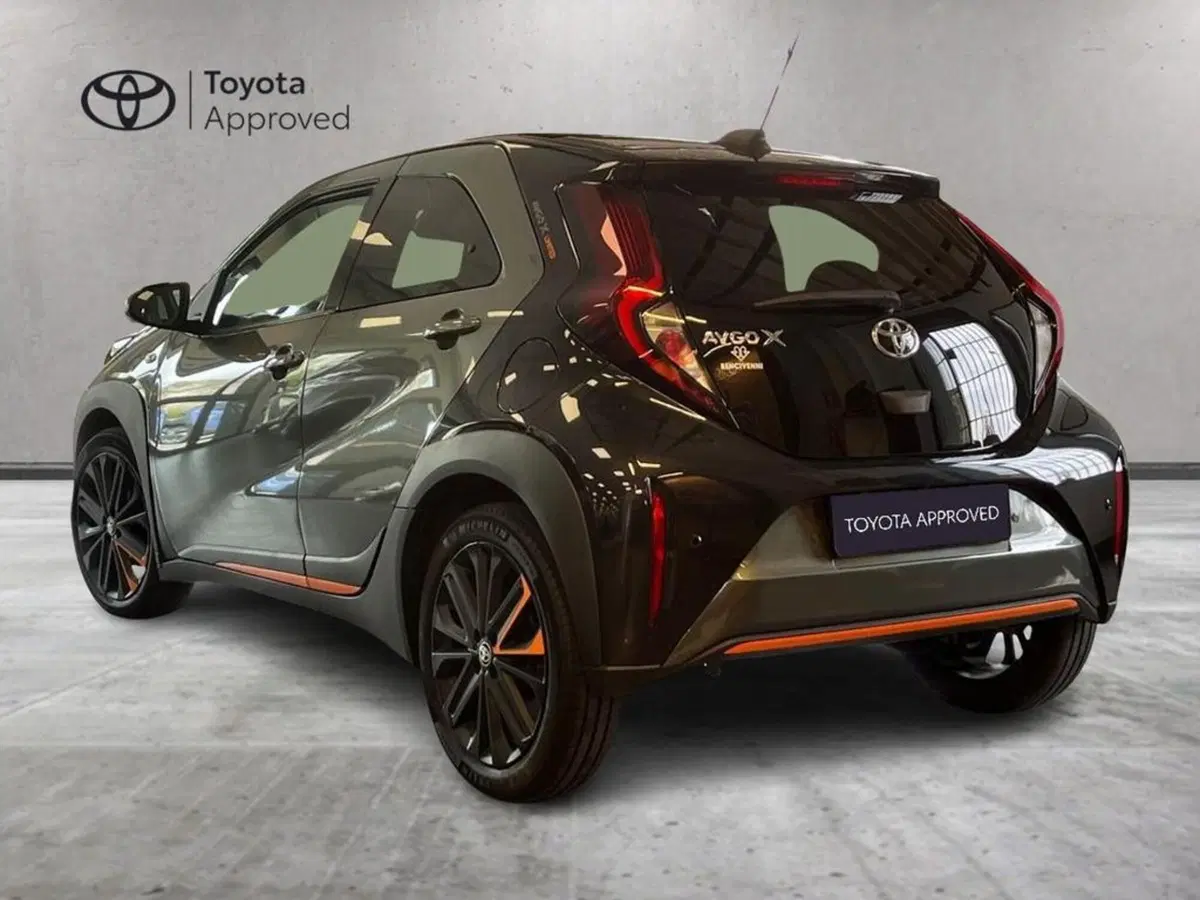 Toyota Aygo X usata a Catanzaro (5)