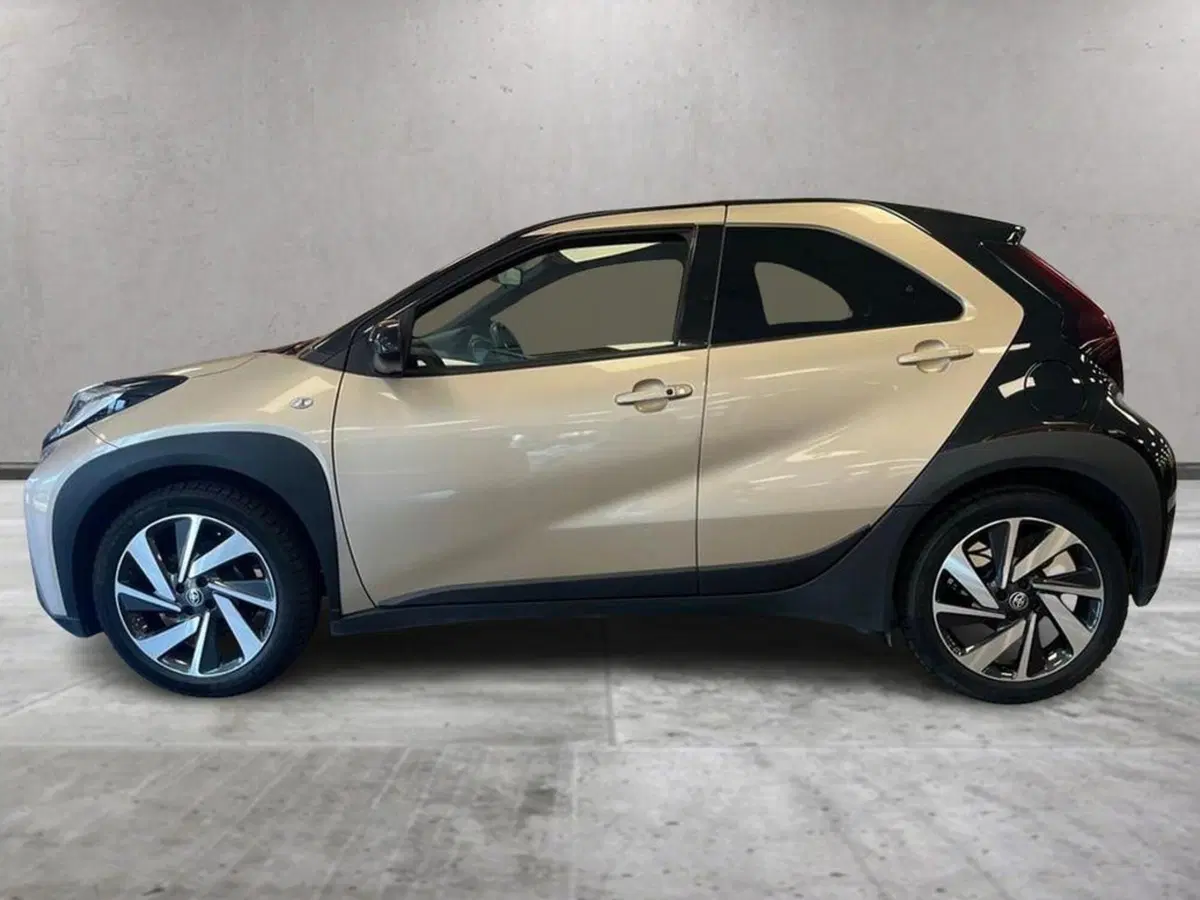 Toyota Aygo X usata a Catanzaro (2)