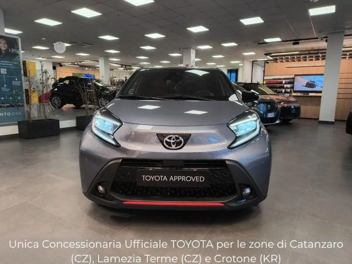 Toyota Aygo X usata a Catanzaro (6)