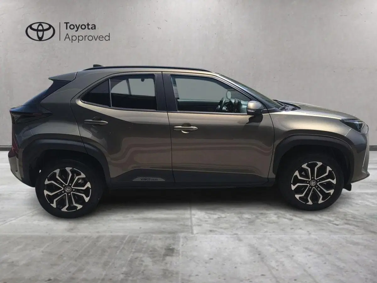 Toyota Yaris Cross usata a Catanzaro (4)