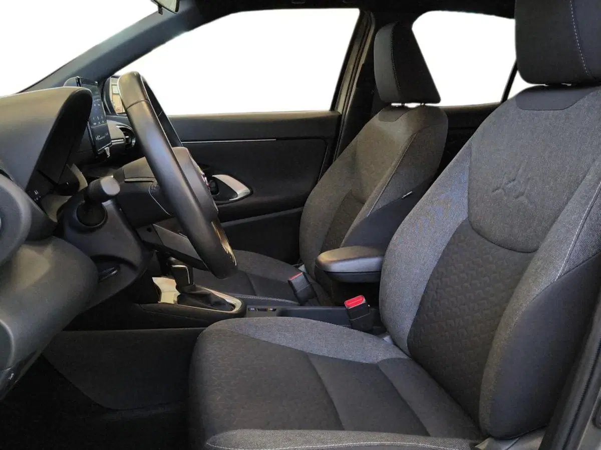 Toyota Yaris Cross usata a Catanzaro (7)