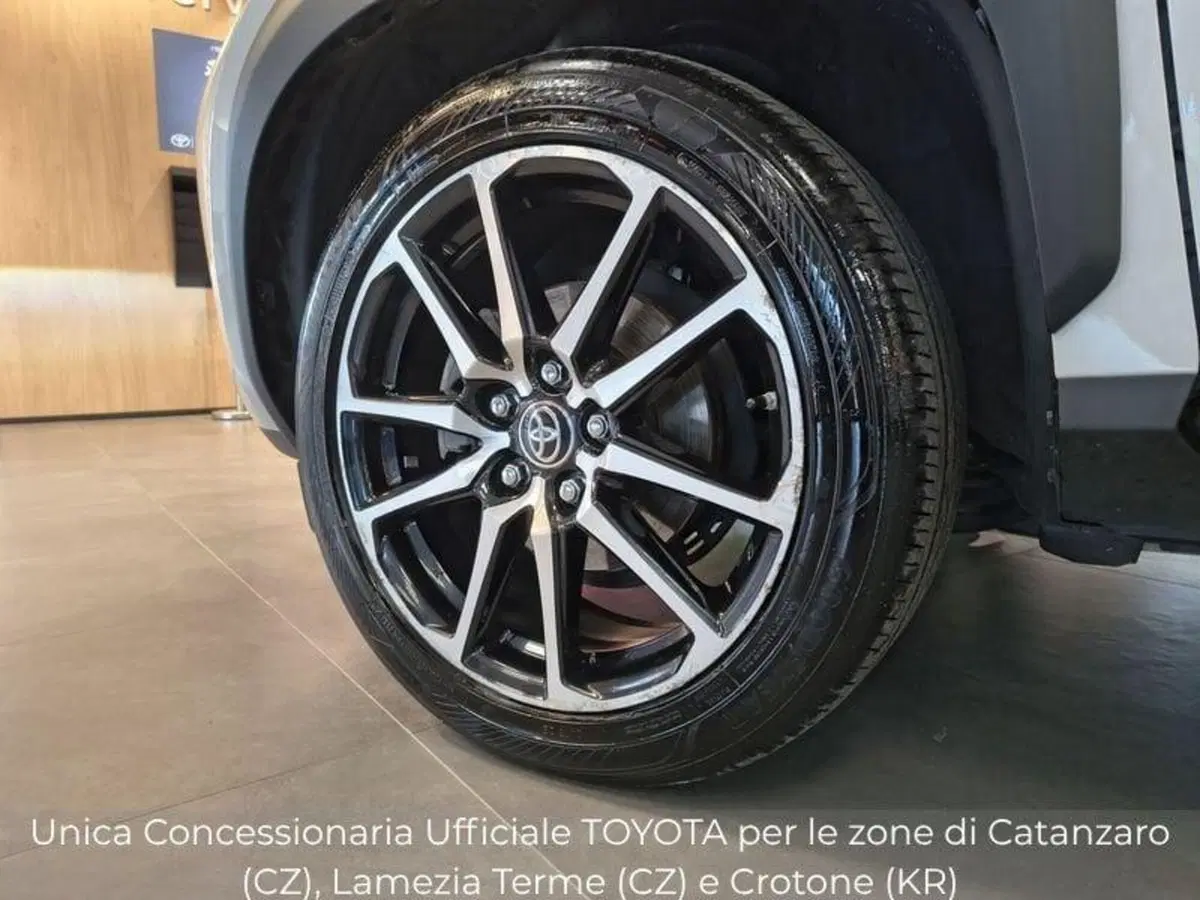 Toyota Yaris Cross usata a Catanzaro (11)