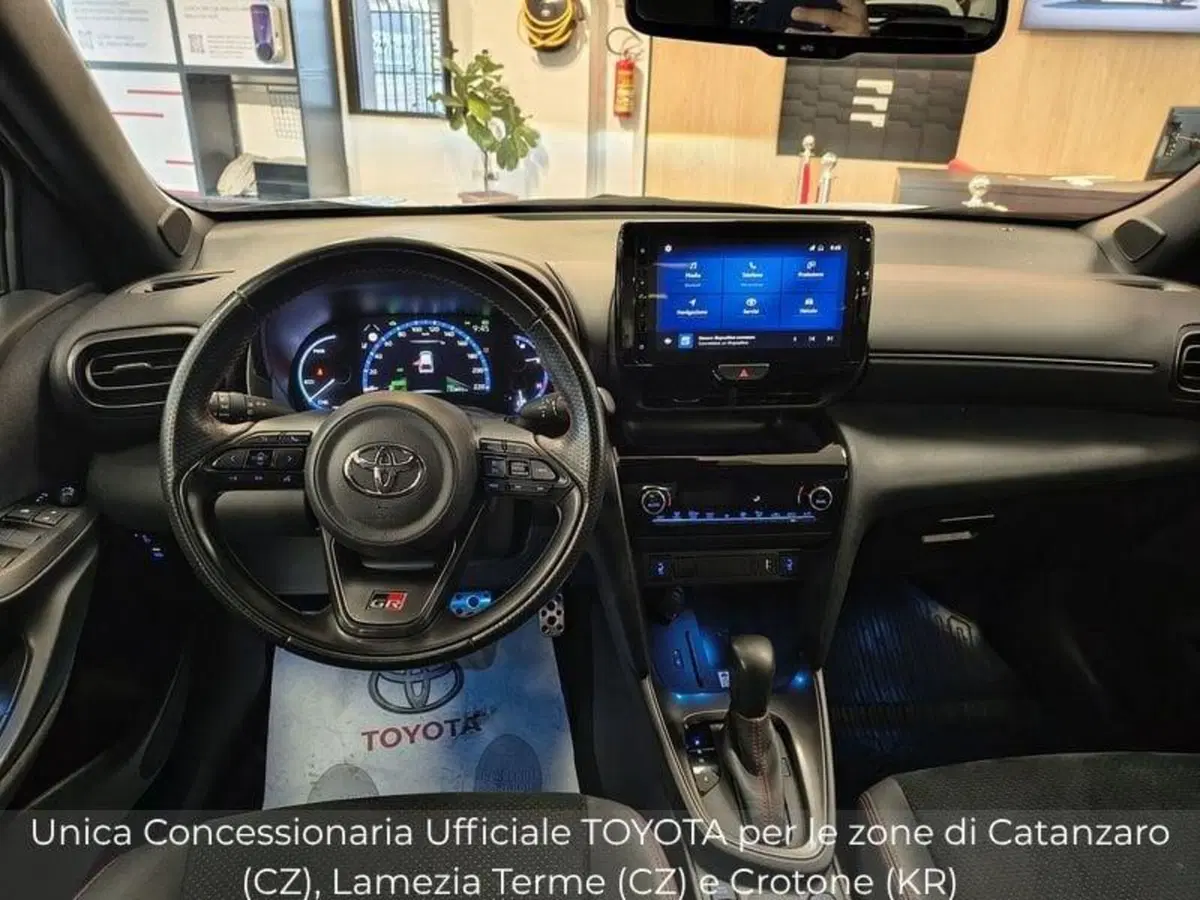 Toyota Yaris Cross usata a Catanzaro (15)