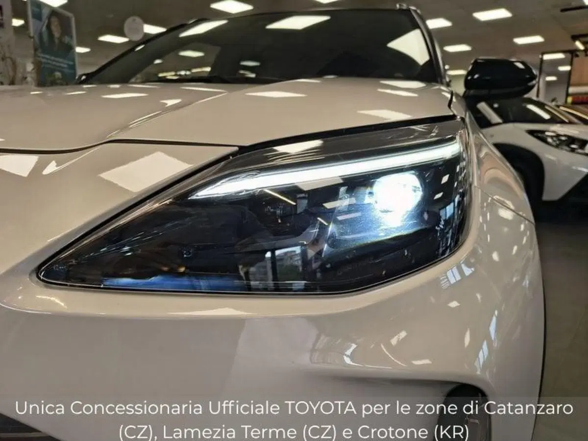 Toyota Yaris Cross usata a Catanzaro (8)