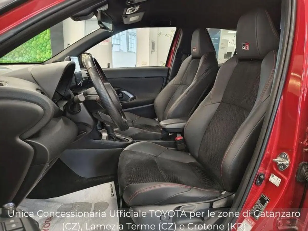 Toyota Yaris Cross usata a Catanzaro (14)